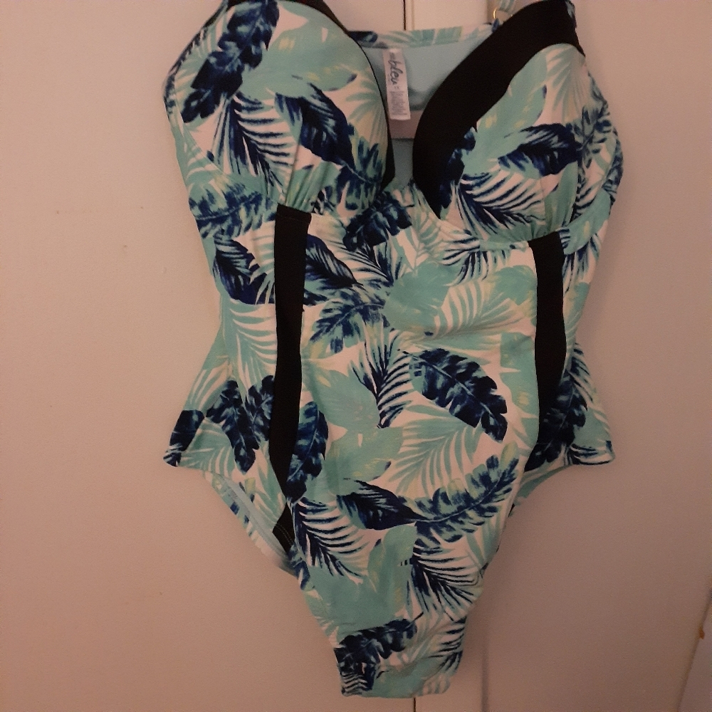 Rue Bleu by Rue21, Size 1X, Blue, One Piece Swimsuit..NO USED